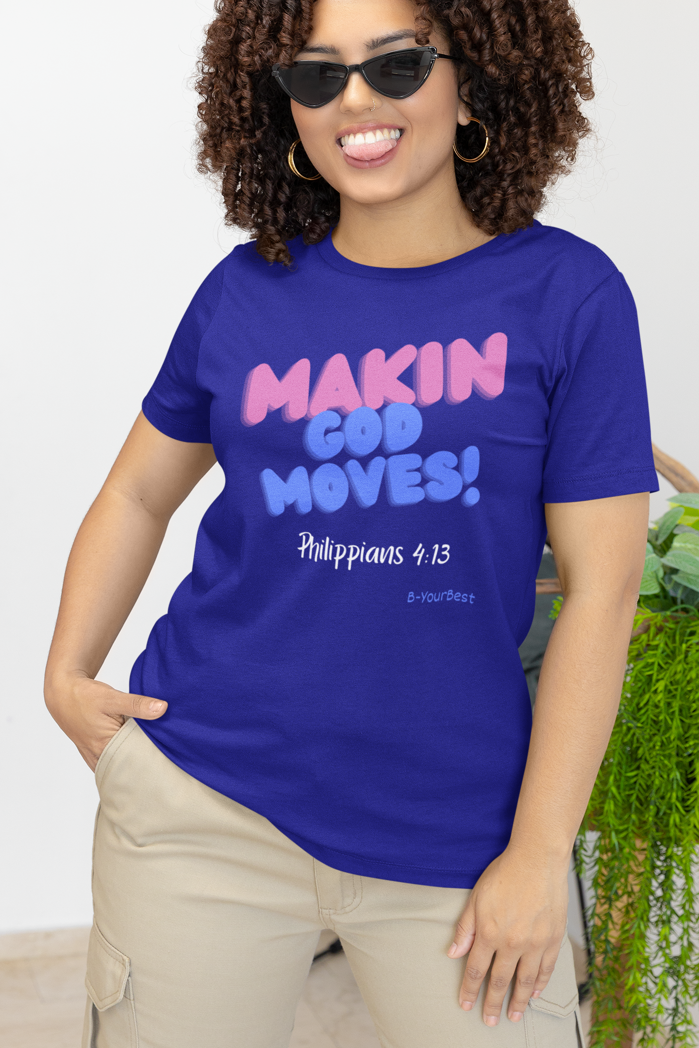 MAKIN GOD MOVES Tee